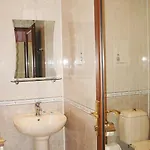Restaurant Vodenitsata فندق *