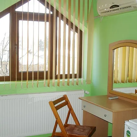 Restaurant Vodenitsata فندق *