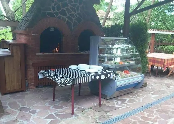 Hotel Restaurant Vodenitsata *